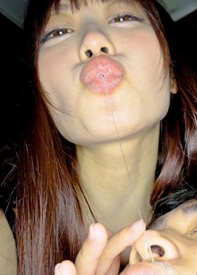 【個人撮影】笠木いちかの唾液ぶっかけ鼻舐め