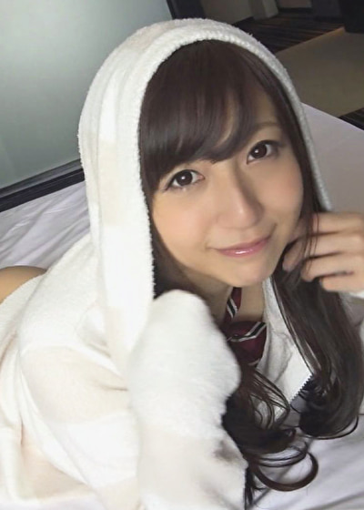 エッチ大好き！可愛すぎるツインテールJK