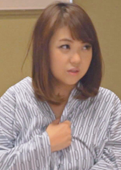 「欲しくなっちゃって･･･舐めてもいいですか？」エロマッサージ師の施術で火照った身体は男のモノでイキ狂う